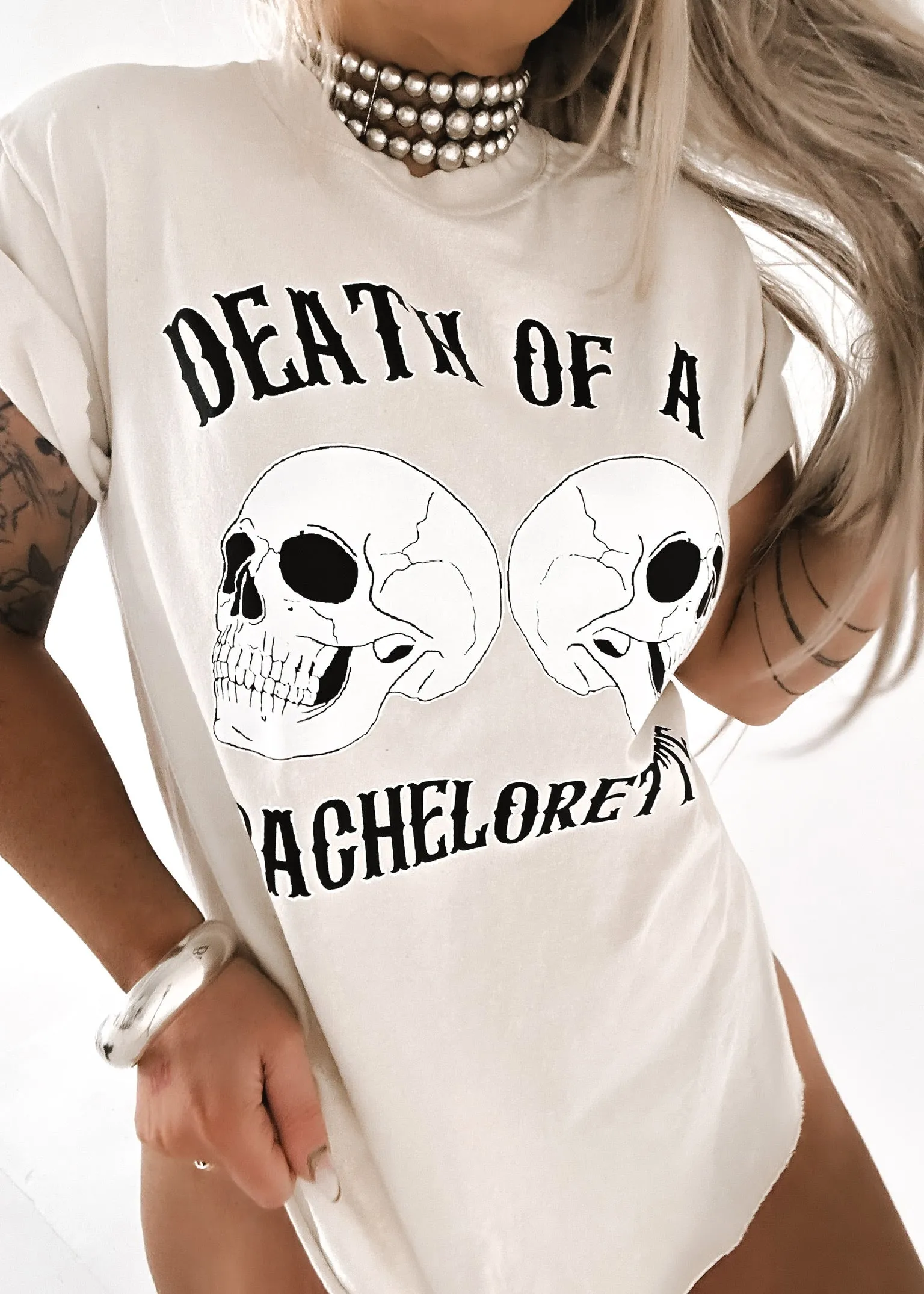 DEATH OF A BACHELORETTE SIDE SLIT TEE