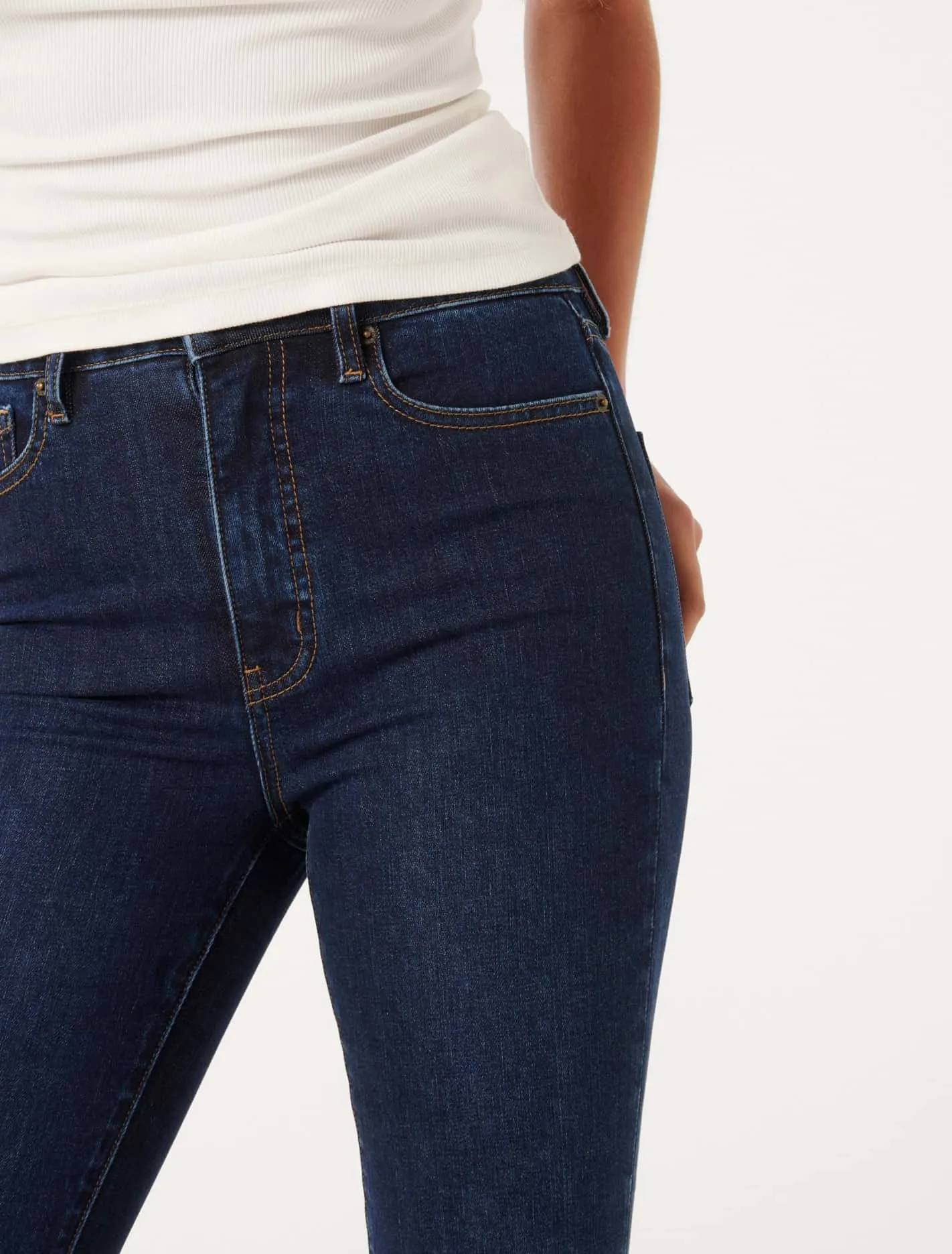 Eloise Classic Bootcut Jeans