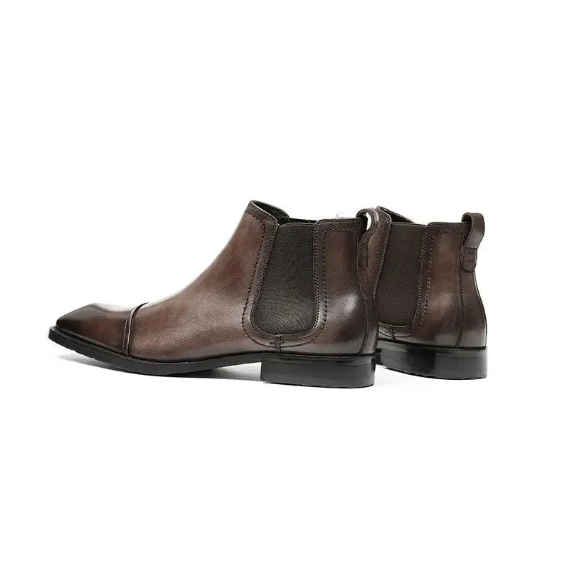 Men’s formal cap-toe boots Brown