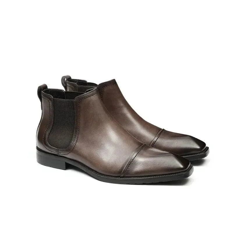 Men’s formal cap-toe boots Brown